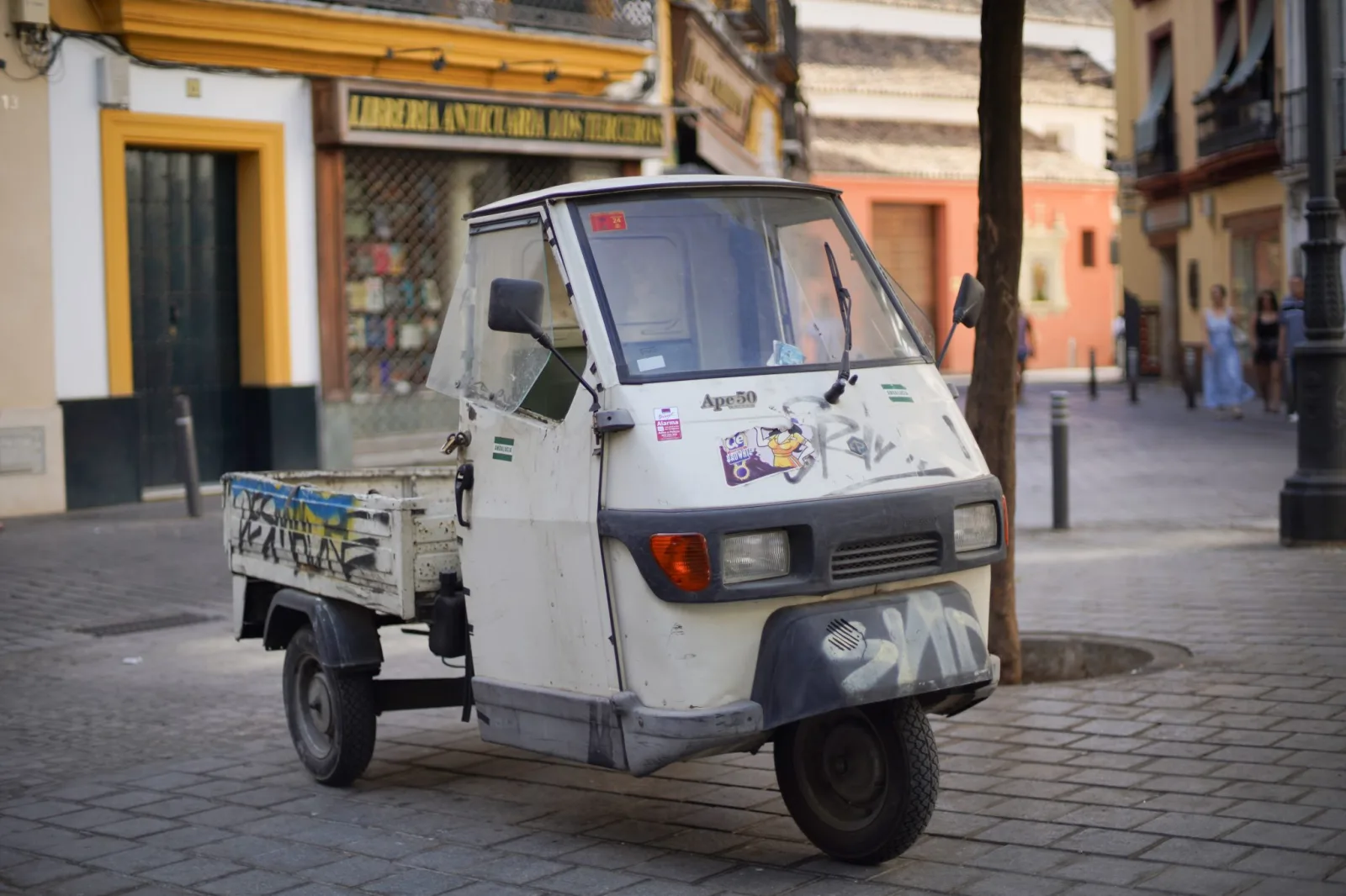 New Guidelines for Robotaxis: The Introduction of Cyan Lights
