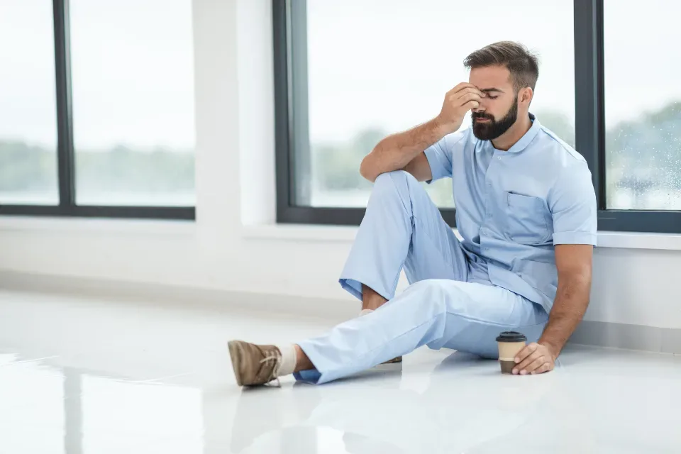 Enzalutamide Plus Leuprolide Cuts Death Risk by 40%