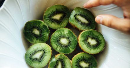 Kiwi, Specific Supplements May Improve Chronic Constipation, New Guidelines Say