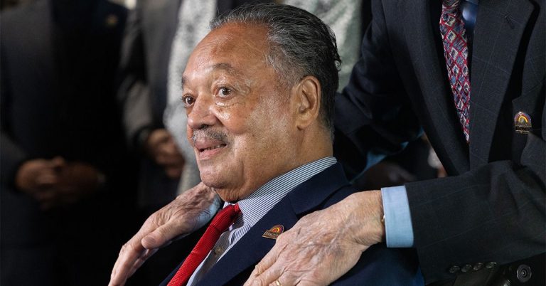 Rev. Jesse Jackson Dies at 84 After Parkinson’s Misdiagnosis Changed to PSP