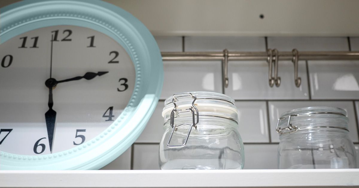 Intermittent Fasting and Weight Loss: Does Evidence Match Hype?